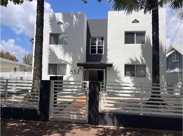 852 SW 13th Avenue 6, Miami, FL 33135