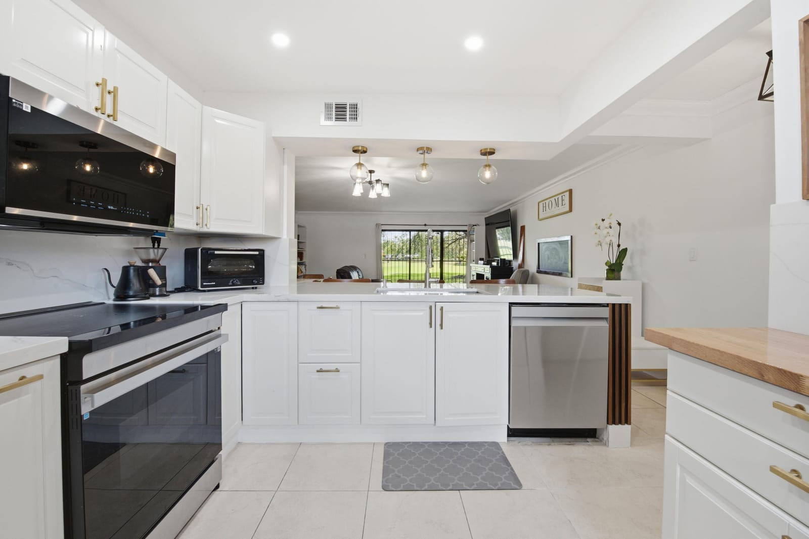 371 W Park Drive 1-17, Miami, FL 33172 photo 20