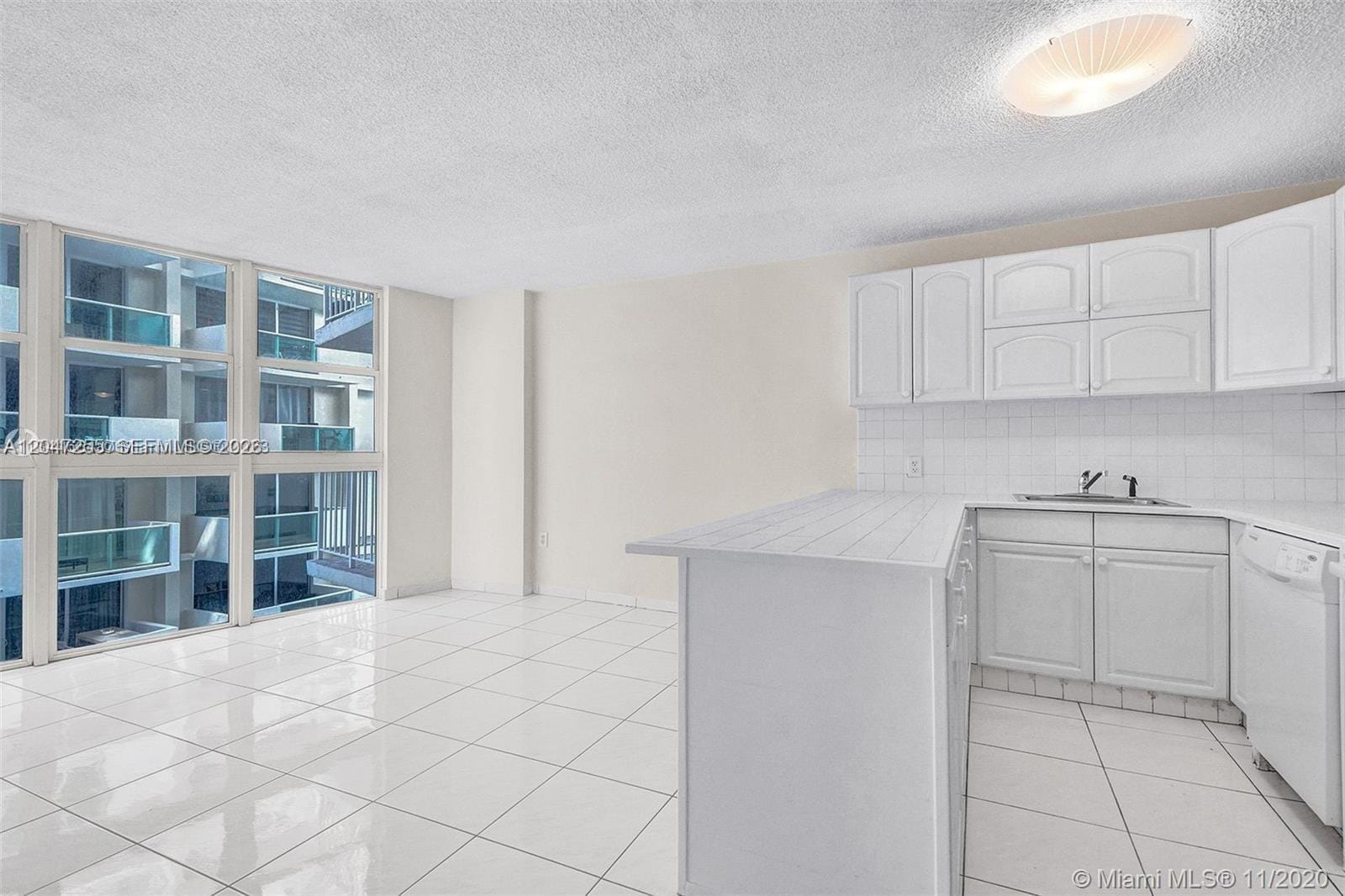 1228 West Avenue 613, Miami Beach, FL 33139 photo 11