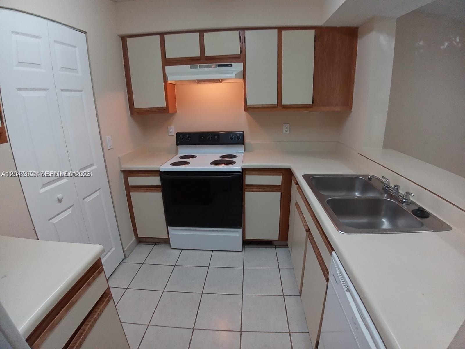 1245 SW 46th Avenue 1201, Pompano Beach, FL 33069 photo 6