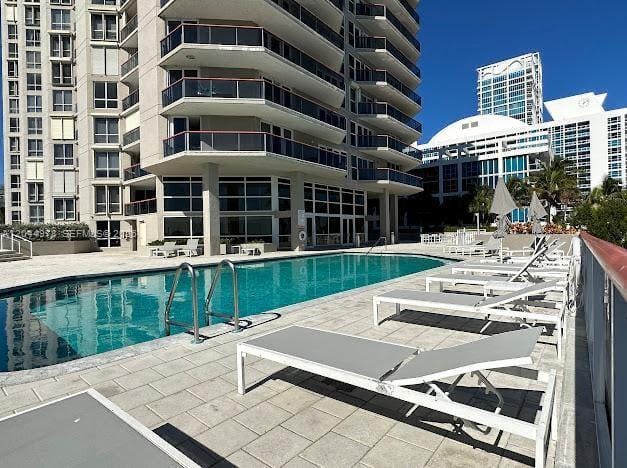6767 Collins Avenue 1608, Miami Beach, FL 33141 photo 22