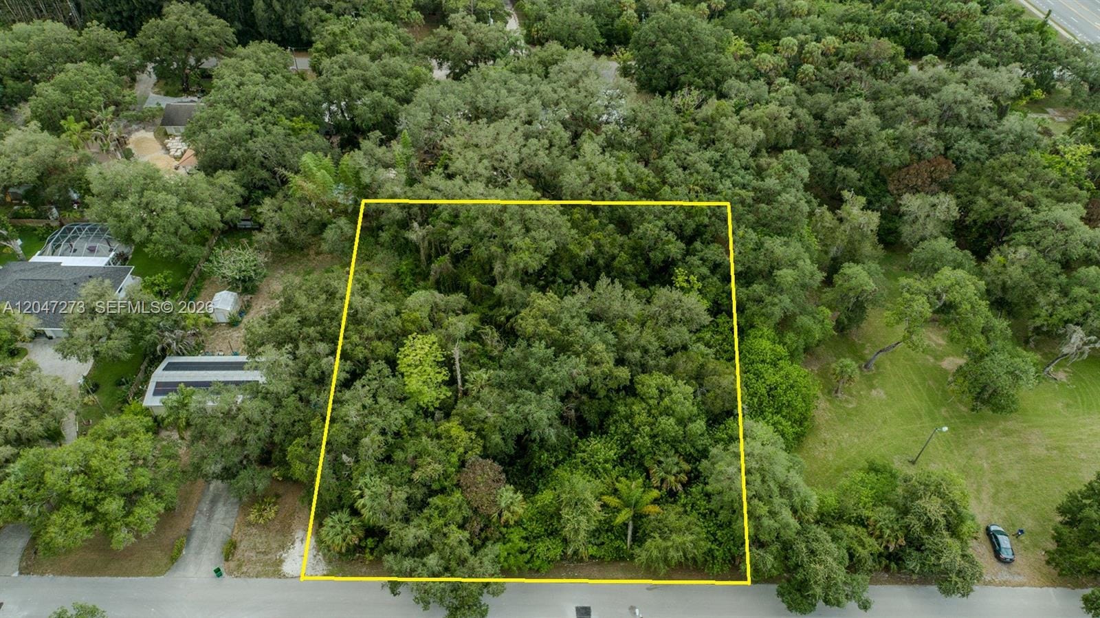 543 E Hickpochee Avenue — photo 3