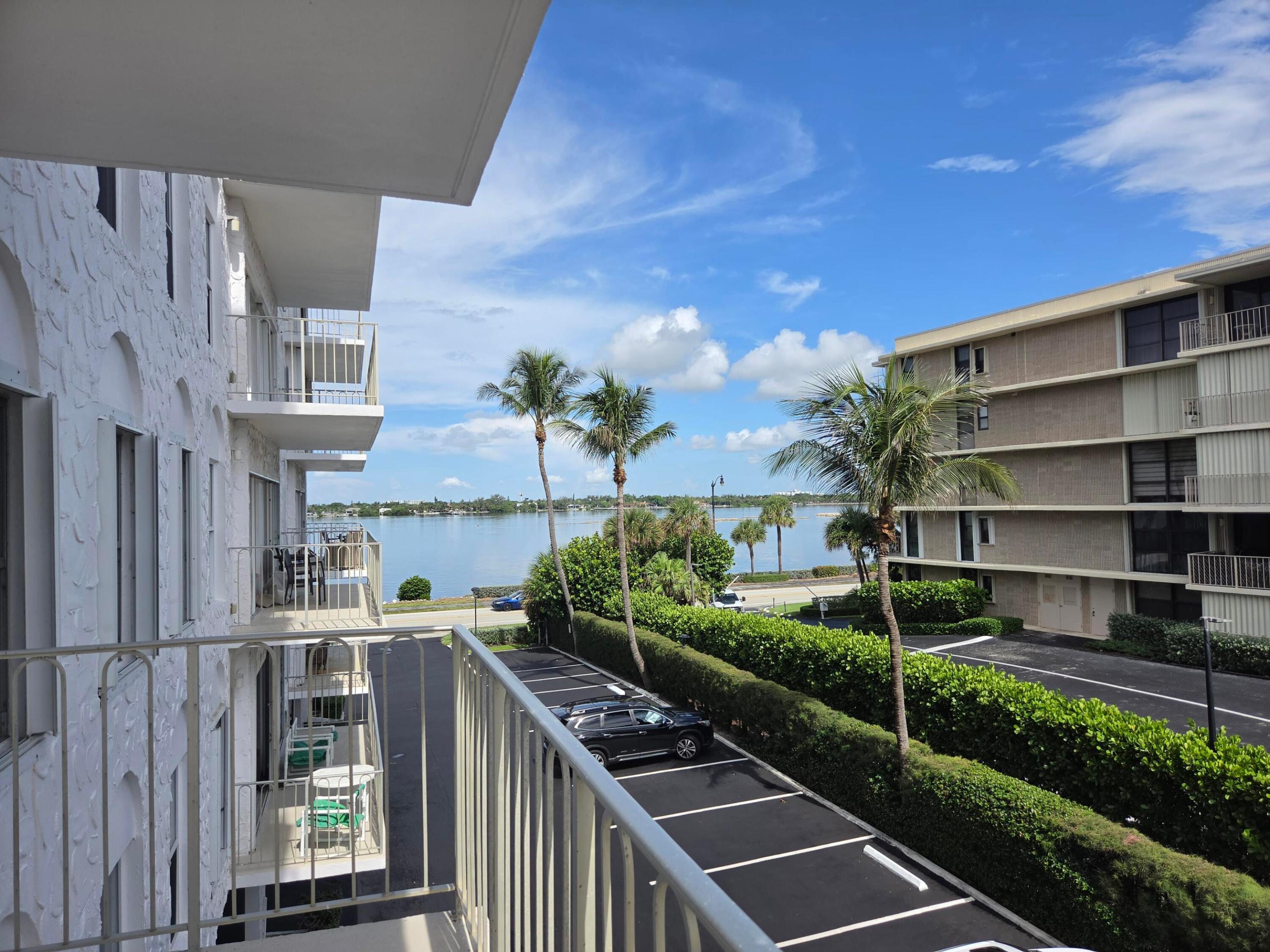 3230 S Ocean Boulevard C205, Palm Beach, FL 33480