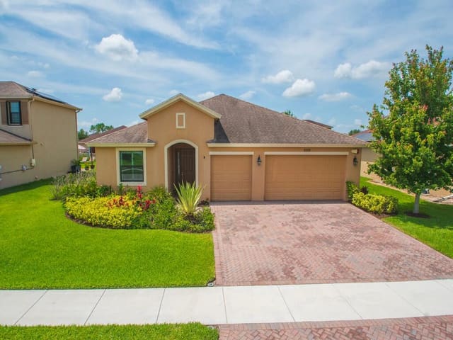 10105 Verona Manor, Verona Trace Sub & The Villas At Verona Trace, Vero Beach, FL