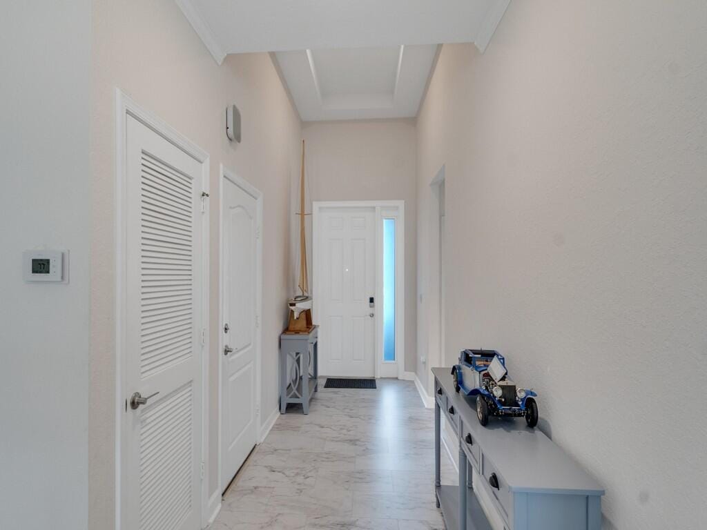 10105 Verona Manor — photo 11