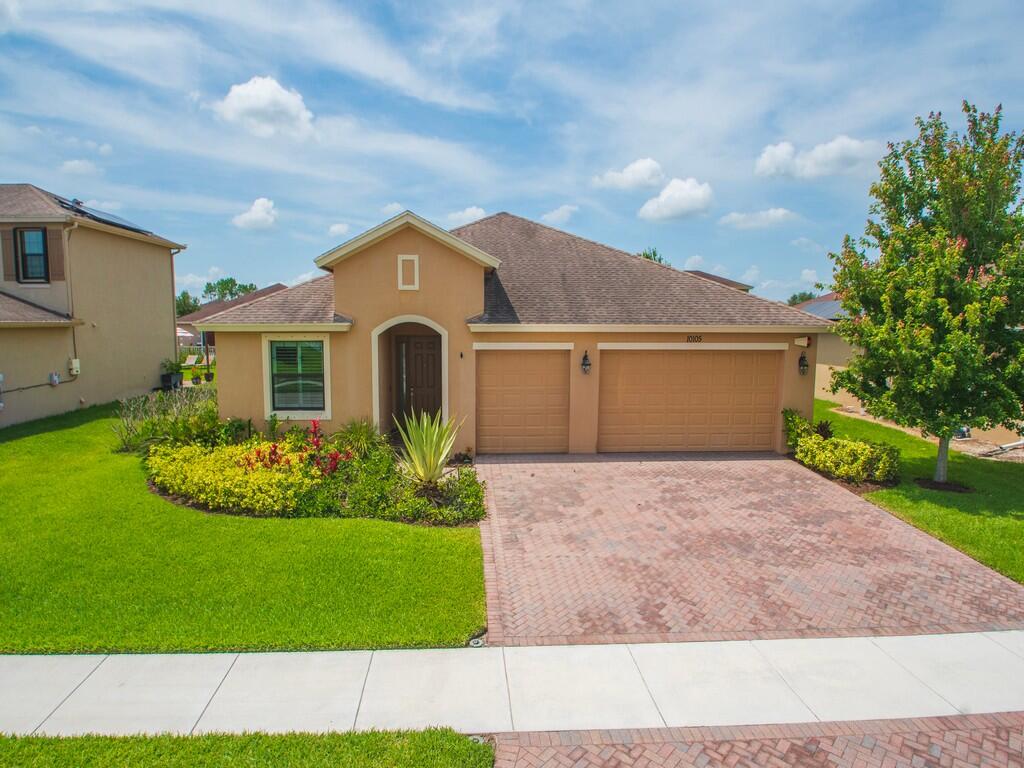 10105 Verona Manor, Vero Beach, FL 32966