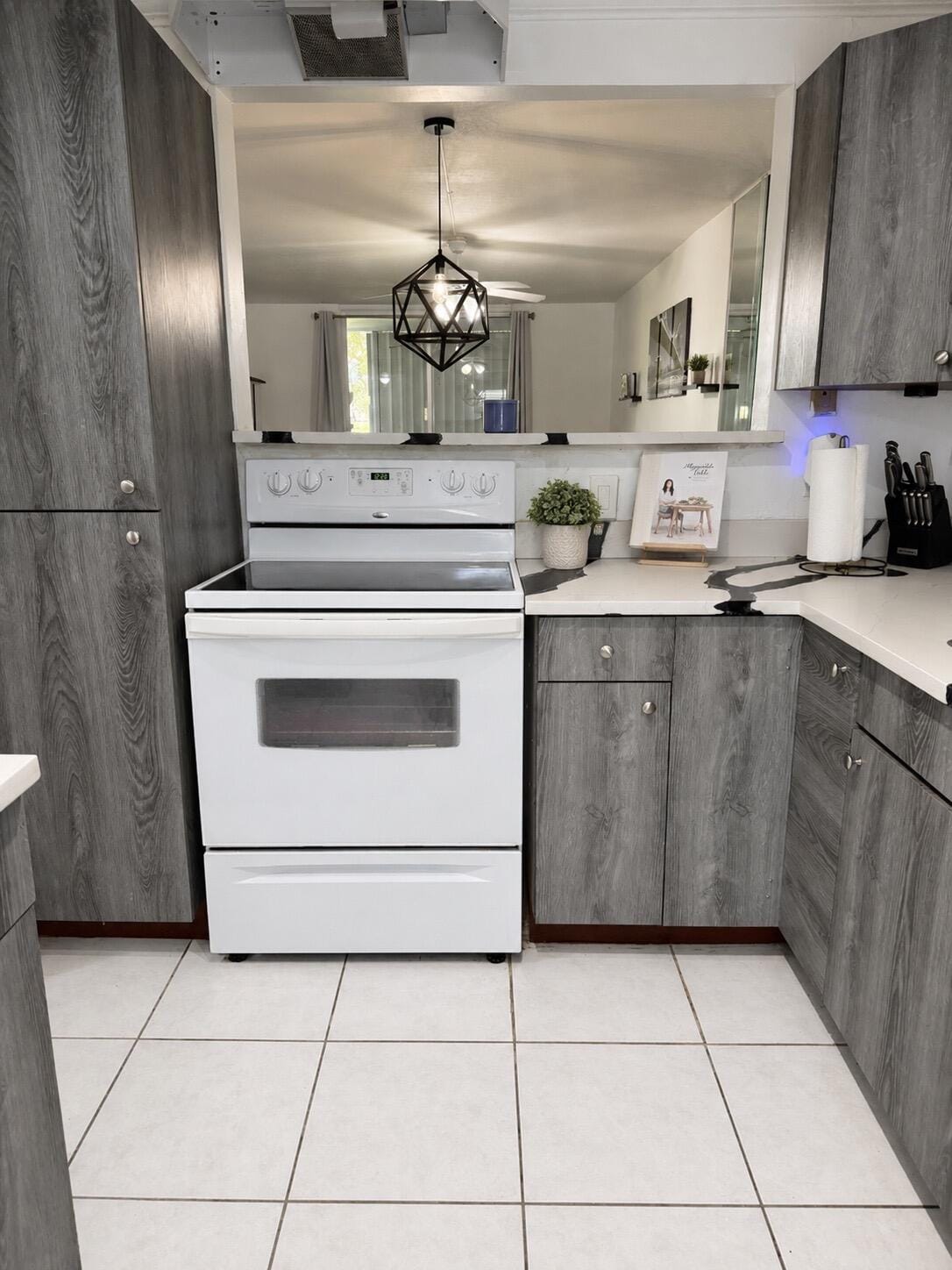 5961 NW 2nd Avenue 108, Boca Raton, FL 33487 photo 3