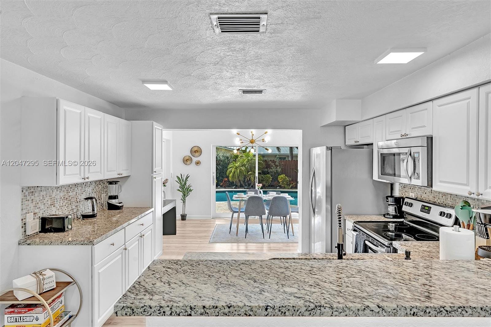 4633 SW 28th Avenue — photo 12