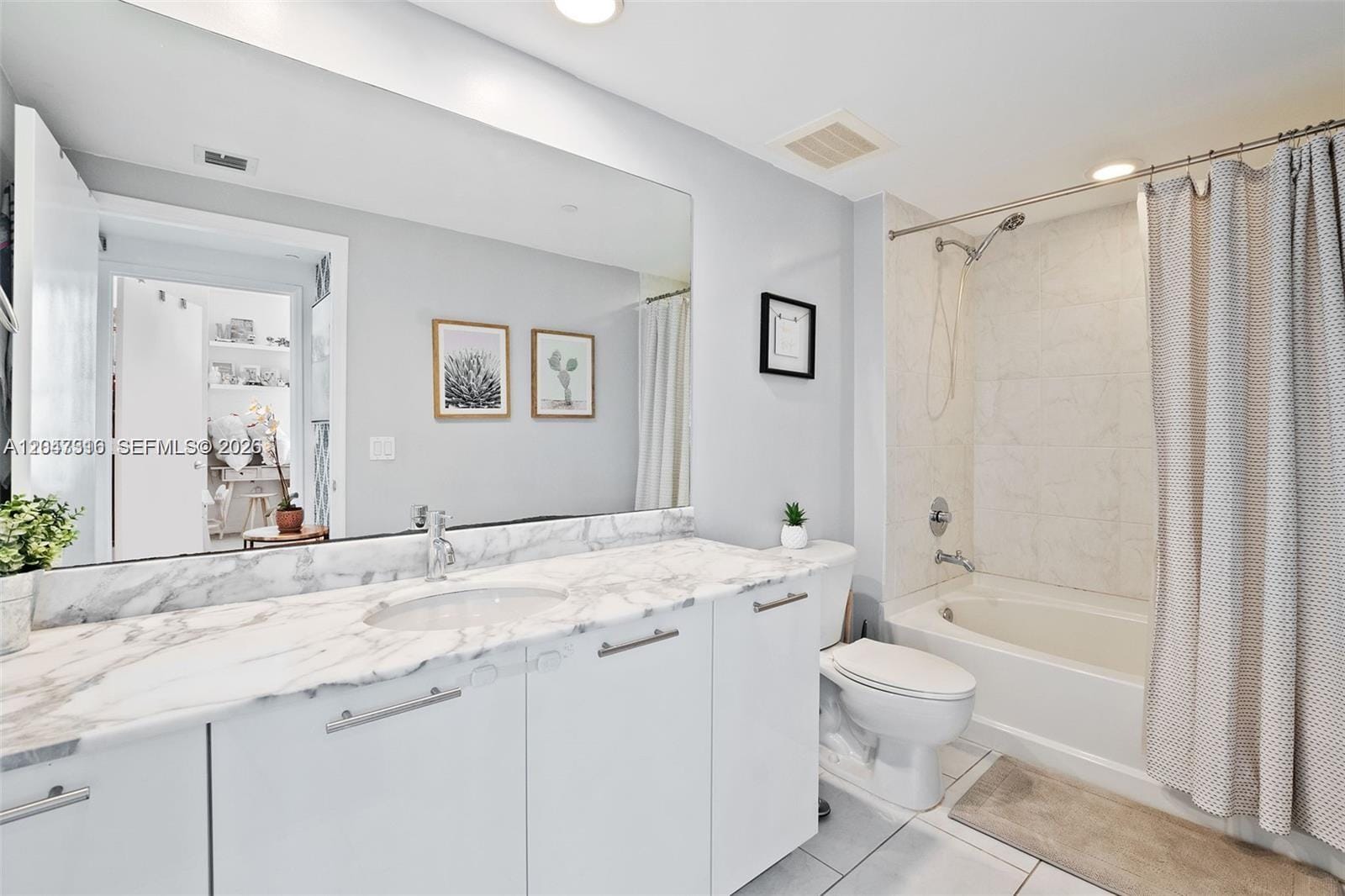 951 Brickell Avenue 3207, Miami, FL 33131 photo 18