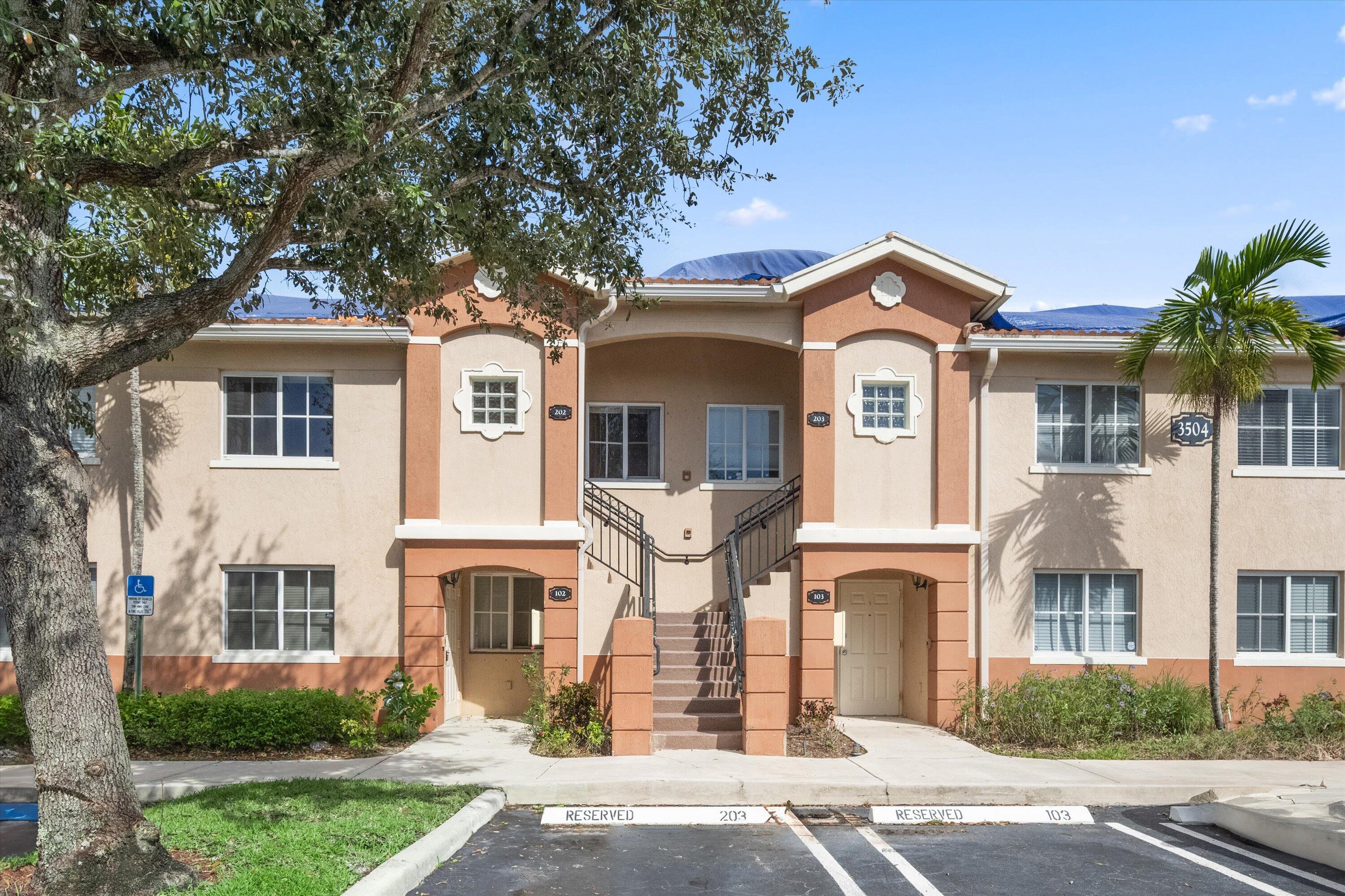 3504 Briar Bay Boulevard 202, West Palm Beach, FL 33411