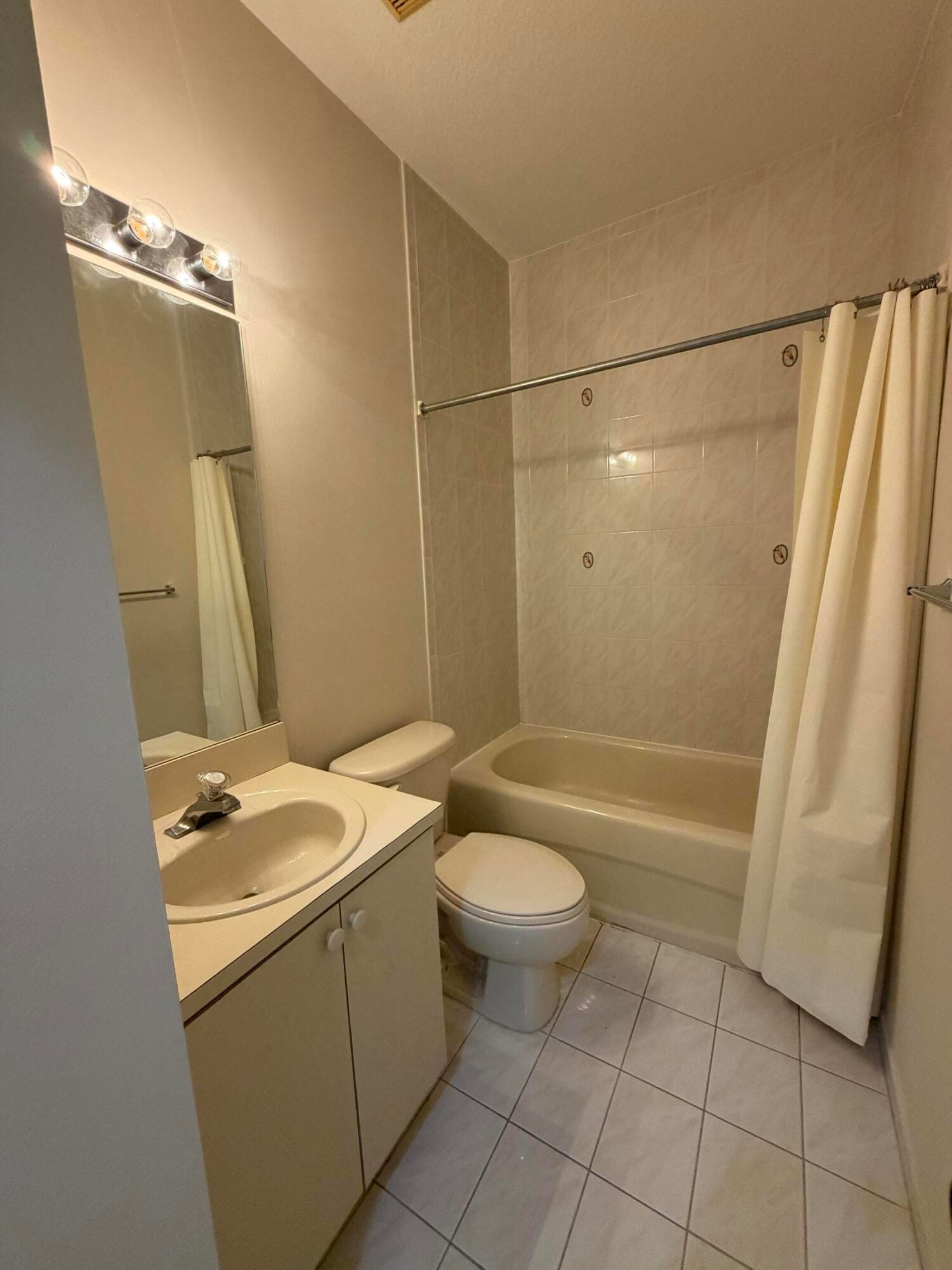 765 SW 107th Avenue 2303 — photo 11