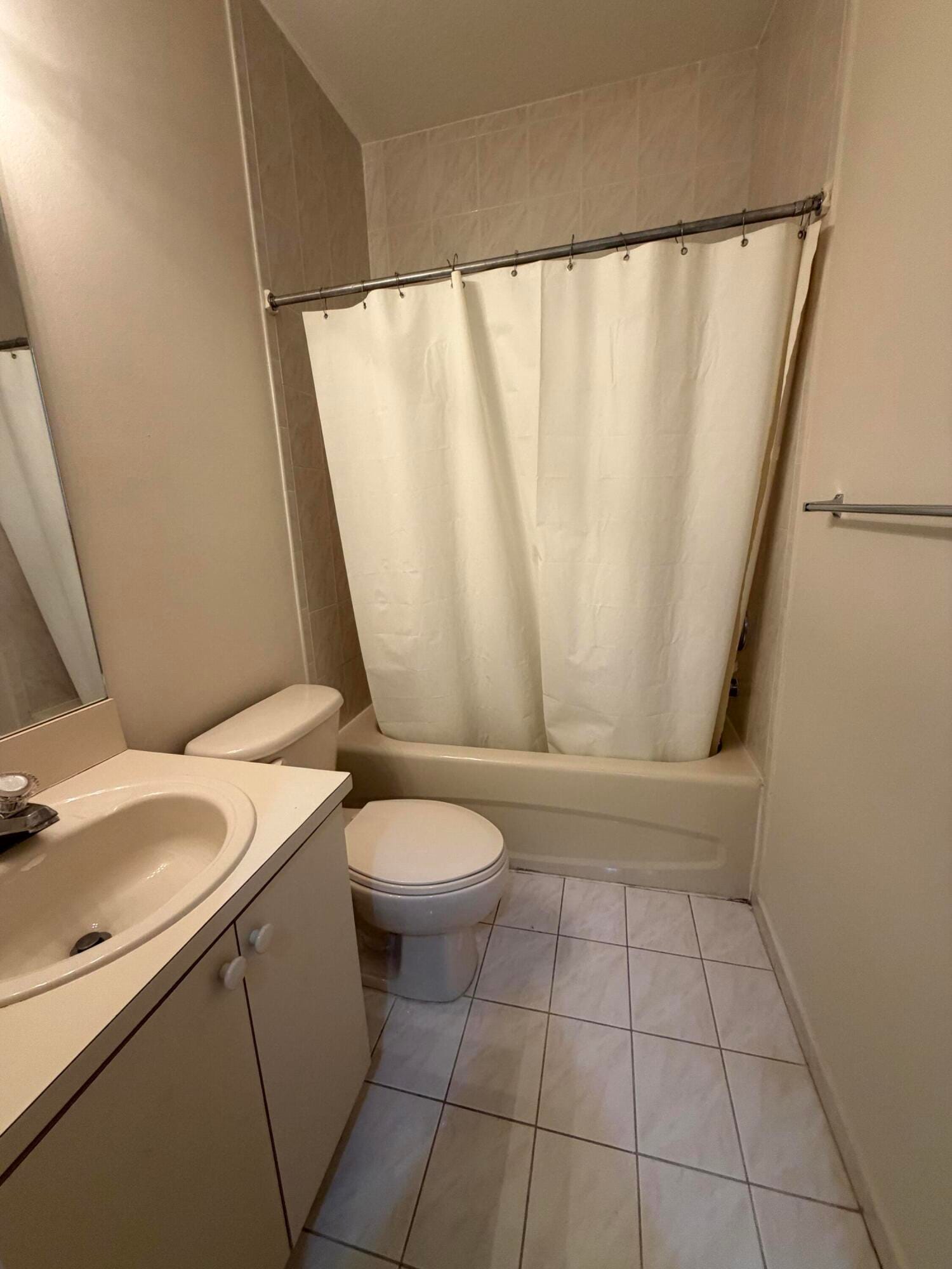 765 SW 107th Avenue 2303 — photo 12