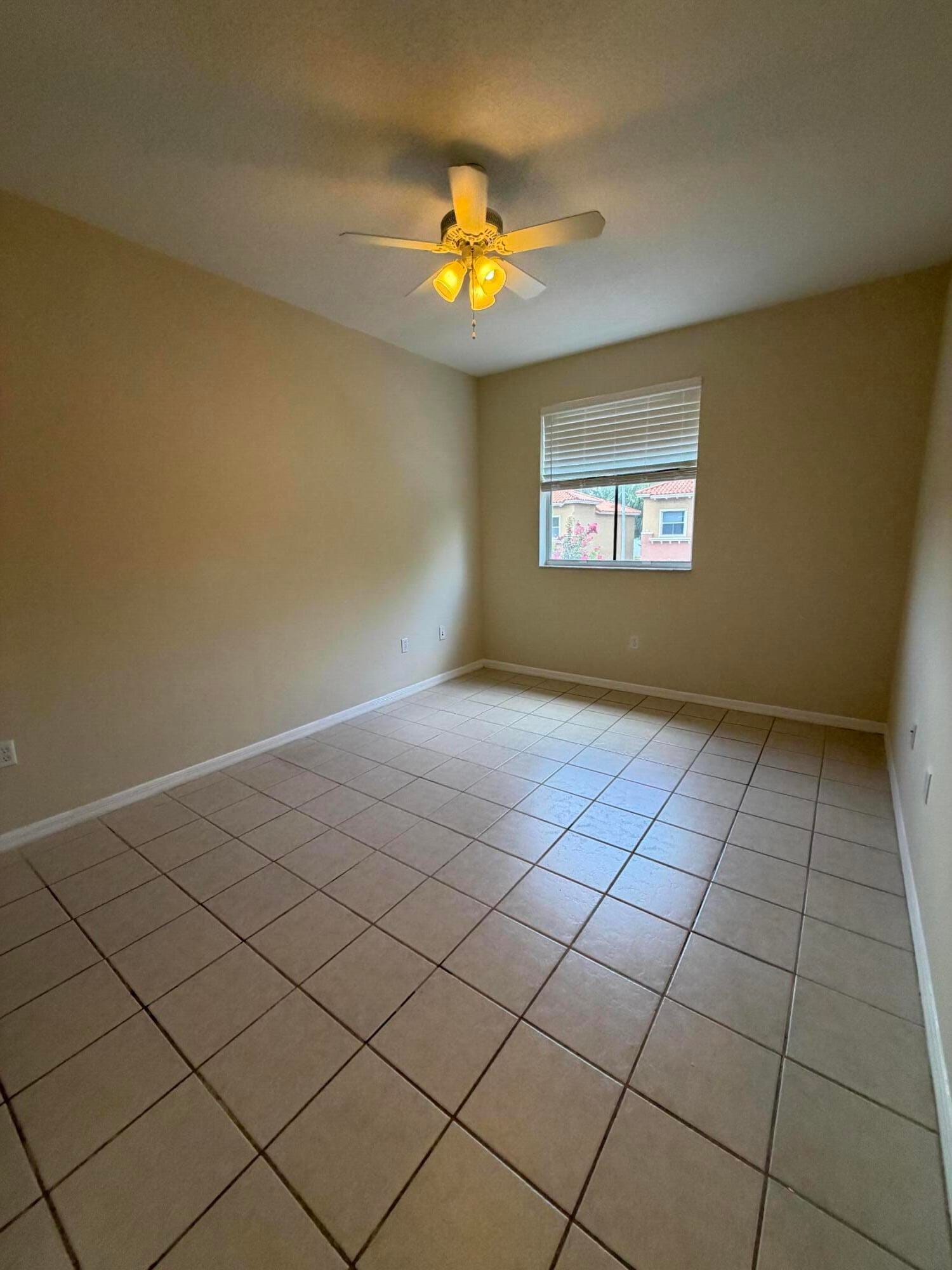 765 SW 107th Avenue 2303 — photo 7