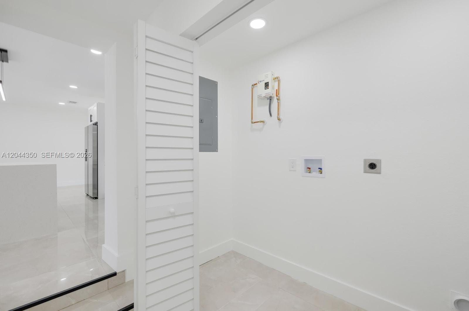 770 NE 160th Street, Miami, FL 33162 photo 15