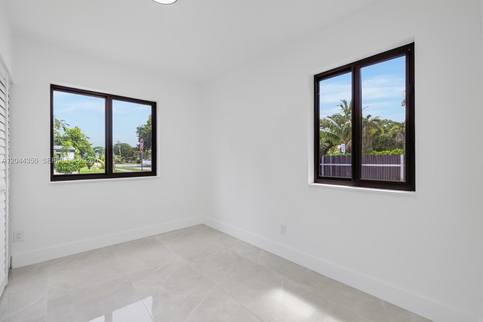 770 NE 160th Street, Miami, FL 33162 photo 22