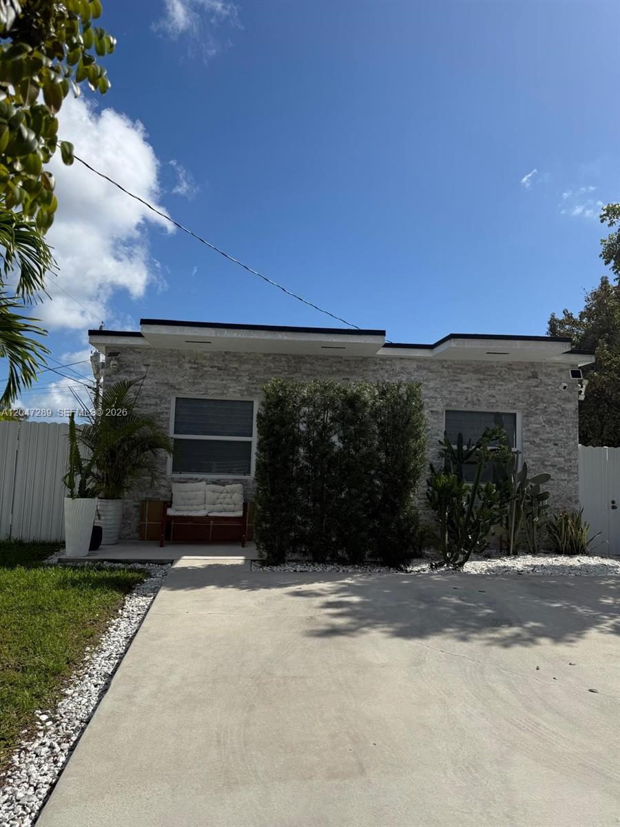 5629 NW 31st Avenue, Miami, FL 33142