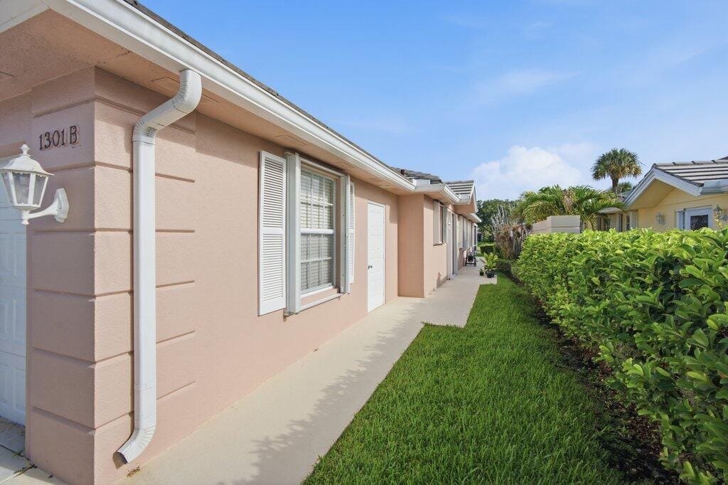 1301 NW Bentley Circle B, Port St. Lucie, FL 34986 photo 3