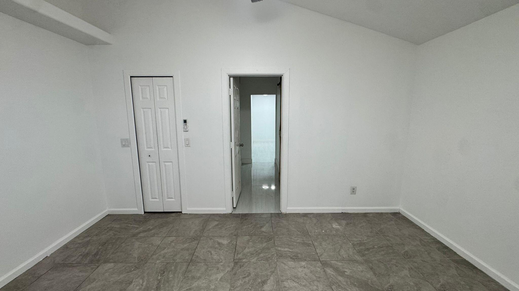 678 SW Pueblo Terrace, Port St. Lucie, FL 34953
