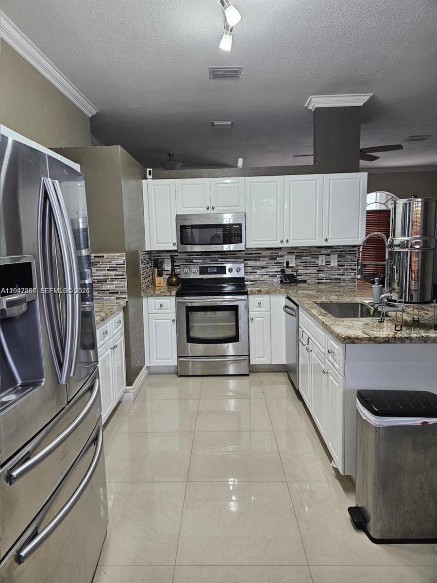 2635 SE 4th Place — photo 12