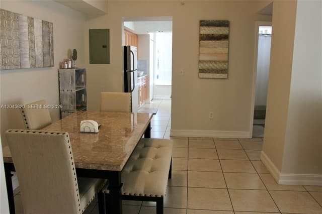 2501 Douglas Road 304, Douglas Place, Miami, FL