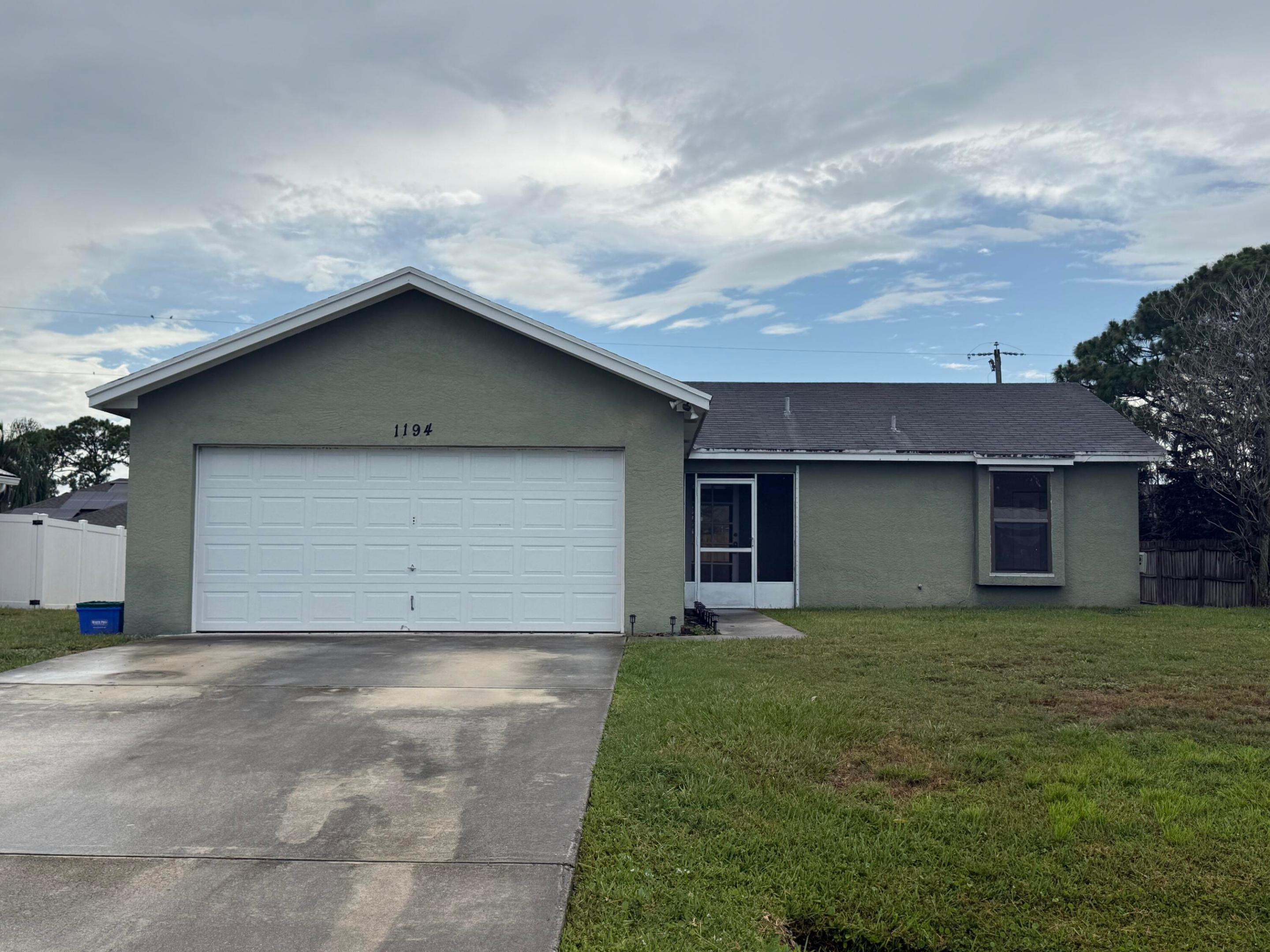 1194 SW Granadeer Street, Port St. Lucie, FL 34983