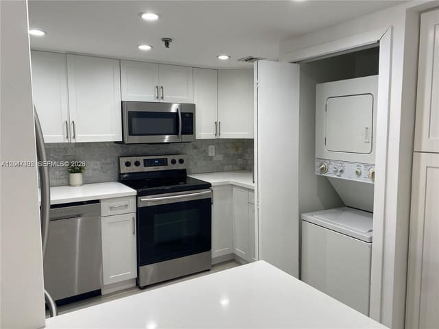 911 E Ponce De Leon Boulevard 301, Coral Gables, FL 33134