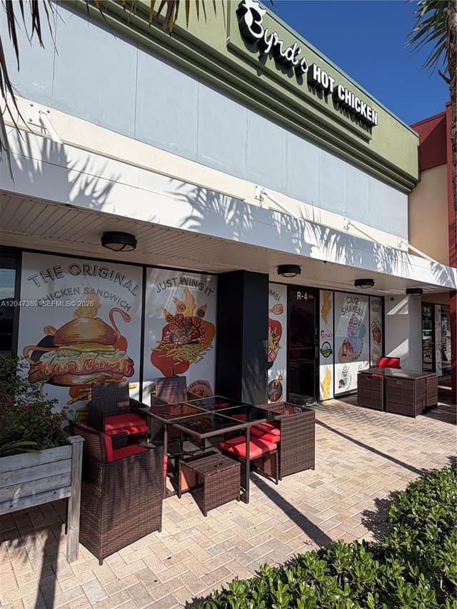 1313 W Boynton Beach Boulevard, Boynton Beach, FL 33426