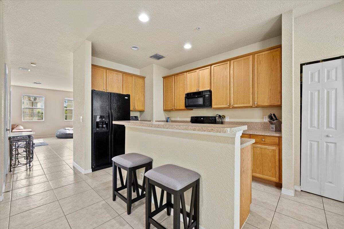 335 E Thatch Palm Circle 104 — photo 11
