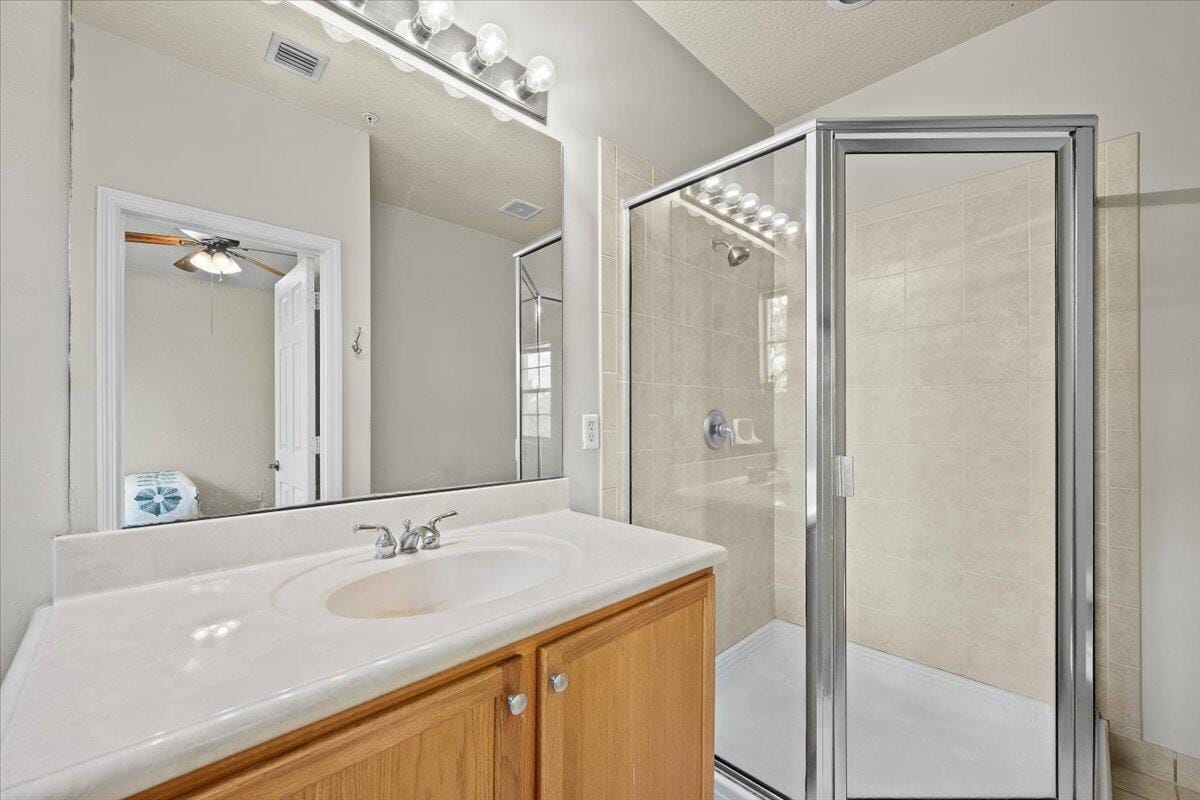 335 E Thatch Palm Circle 104, Jupiter, FL 33458 photo 19