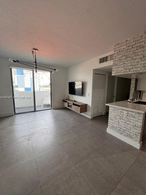 36 NW 6th Avenue 505, Miami, FL 33128