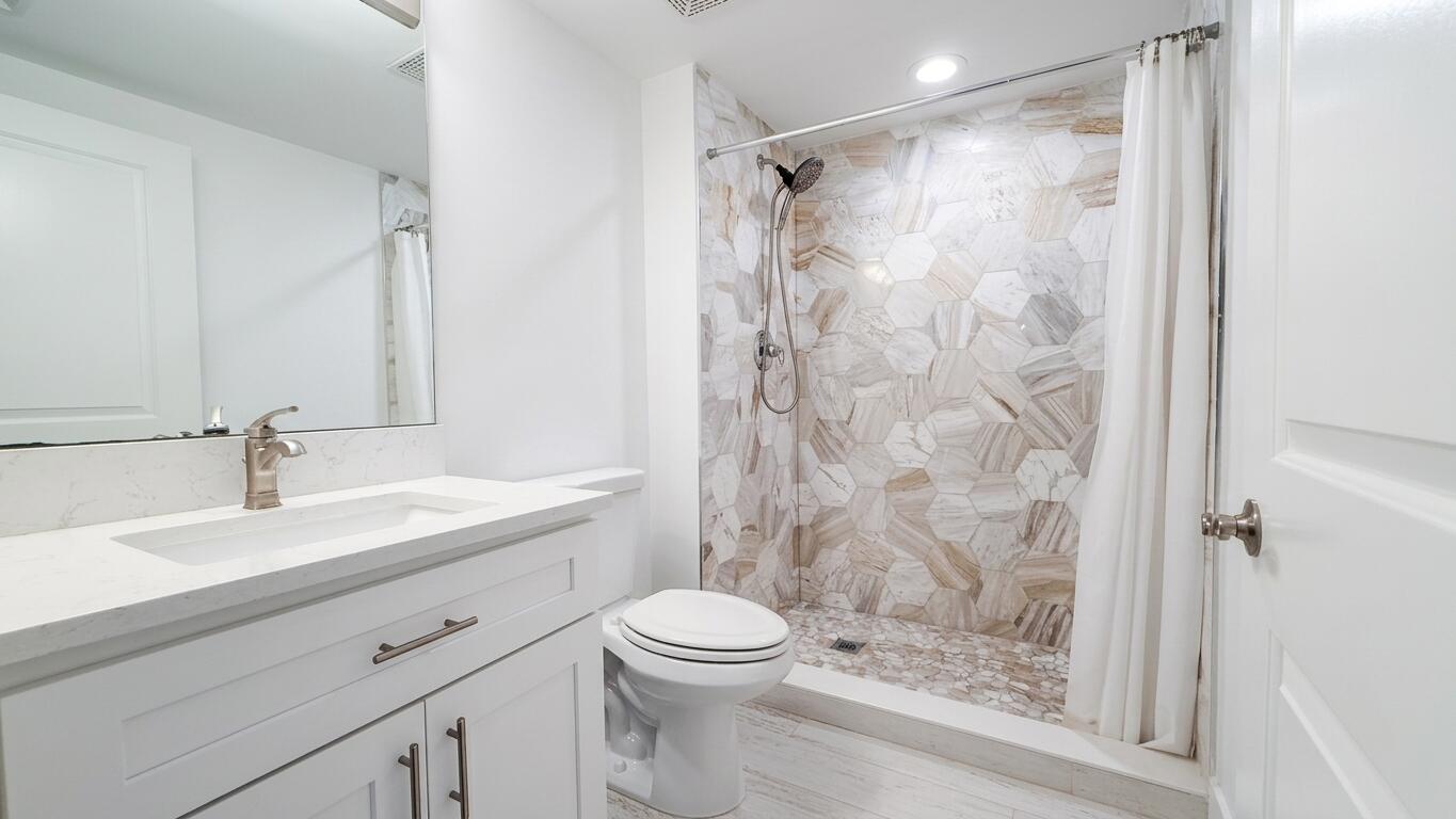 403 S Sapodilla Avenue 502, West Palm Beach, FL 33401