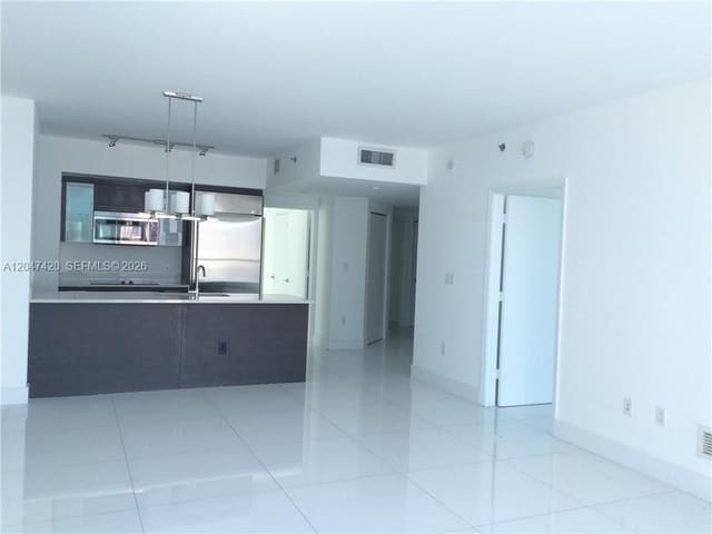 55 SE 6th Street 2807, Miami, FL 33131
