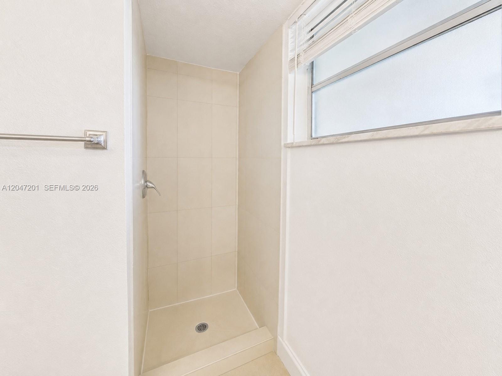 8870 Fontainebleau Boulevard 106, Miami, FL 33172 photo 15