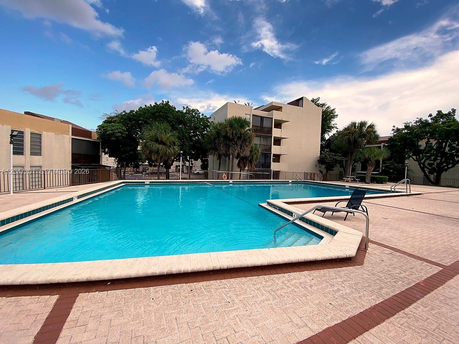 8870 Fontainebleau Boulevard 106, Miami, FL 33172 photo 24