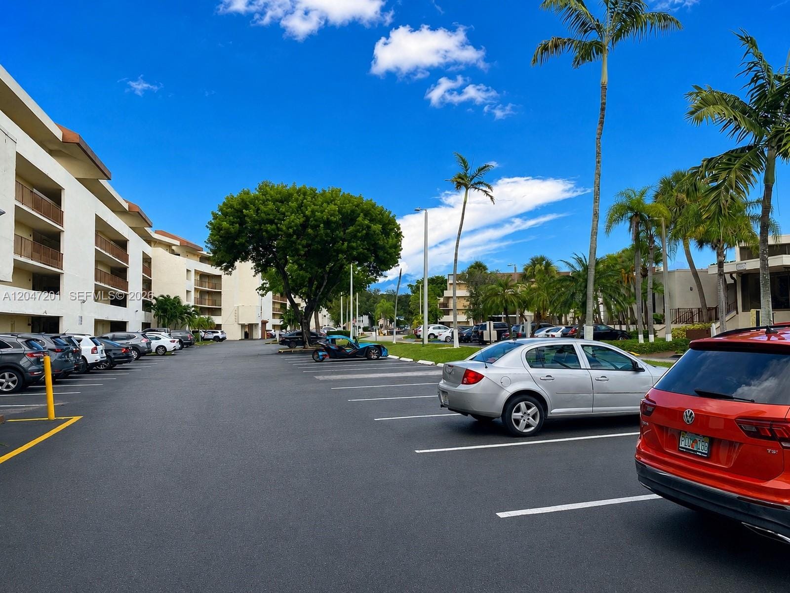 8870 Fontainebleau Boulevard 106, Miami, FL 33172 photo 29