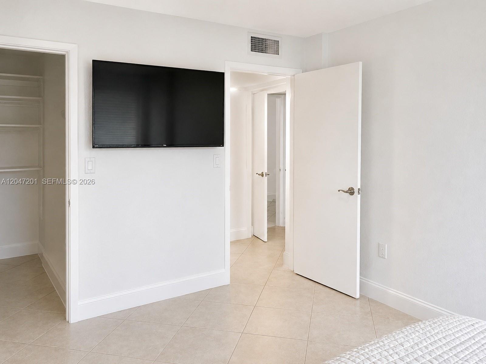 8870 Fontainebleau Boulevard 106 — photo 8
