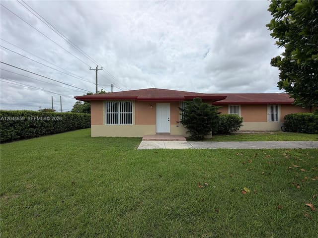 10530 SW 183rd Street 2, Miami, FL 33157