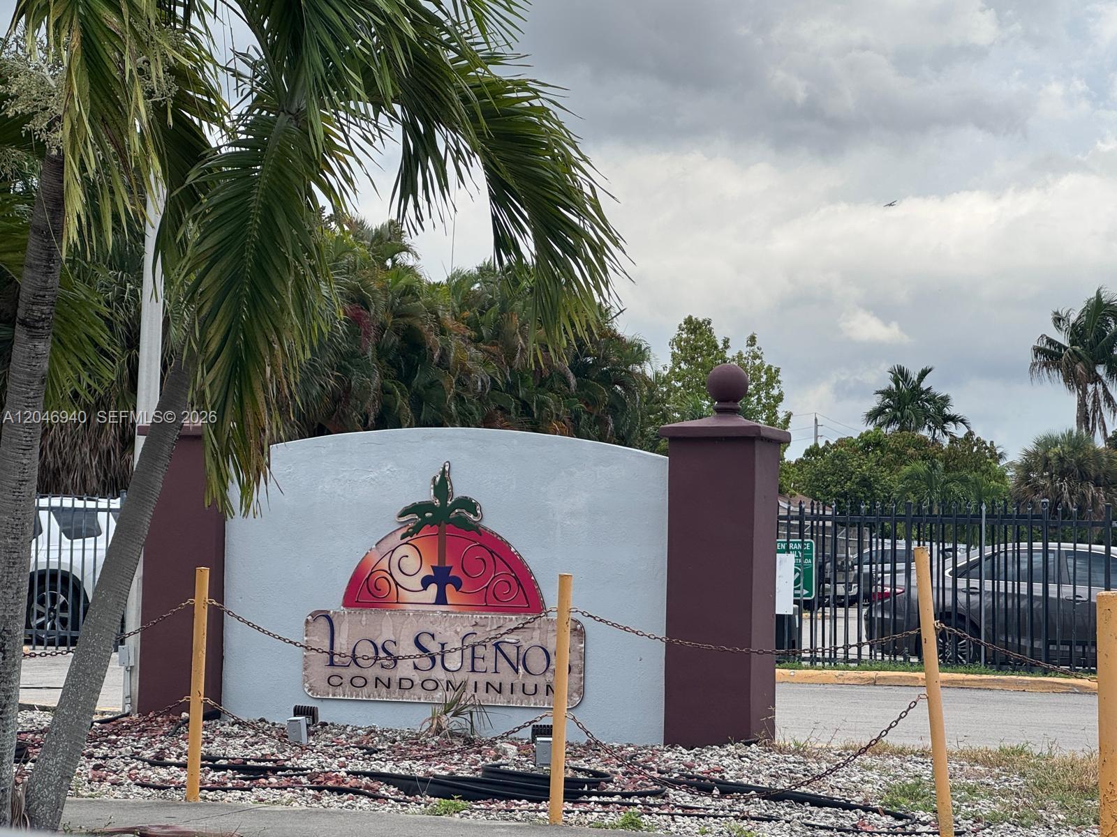 1725 W 60th Street F222, Hialeah, FL 33012