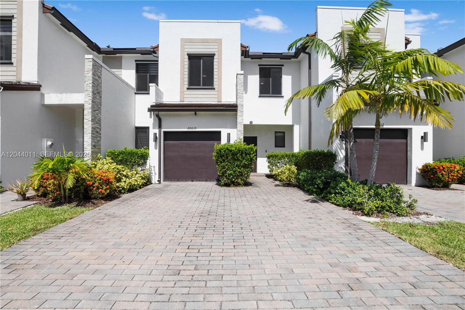 20610 NE 5th Place, Miami, FL 33179