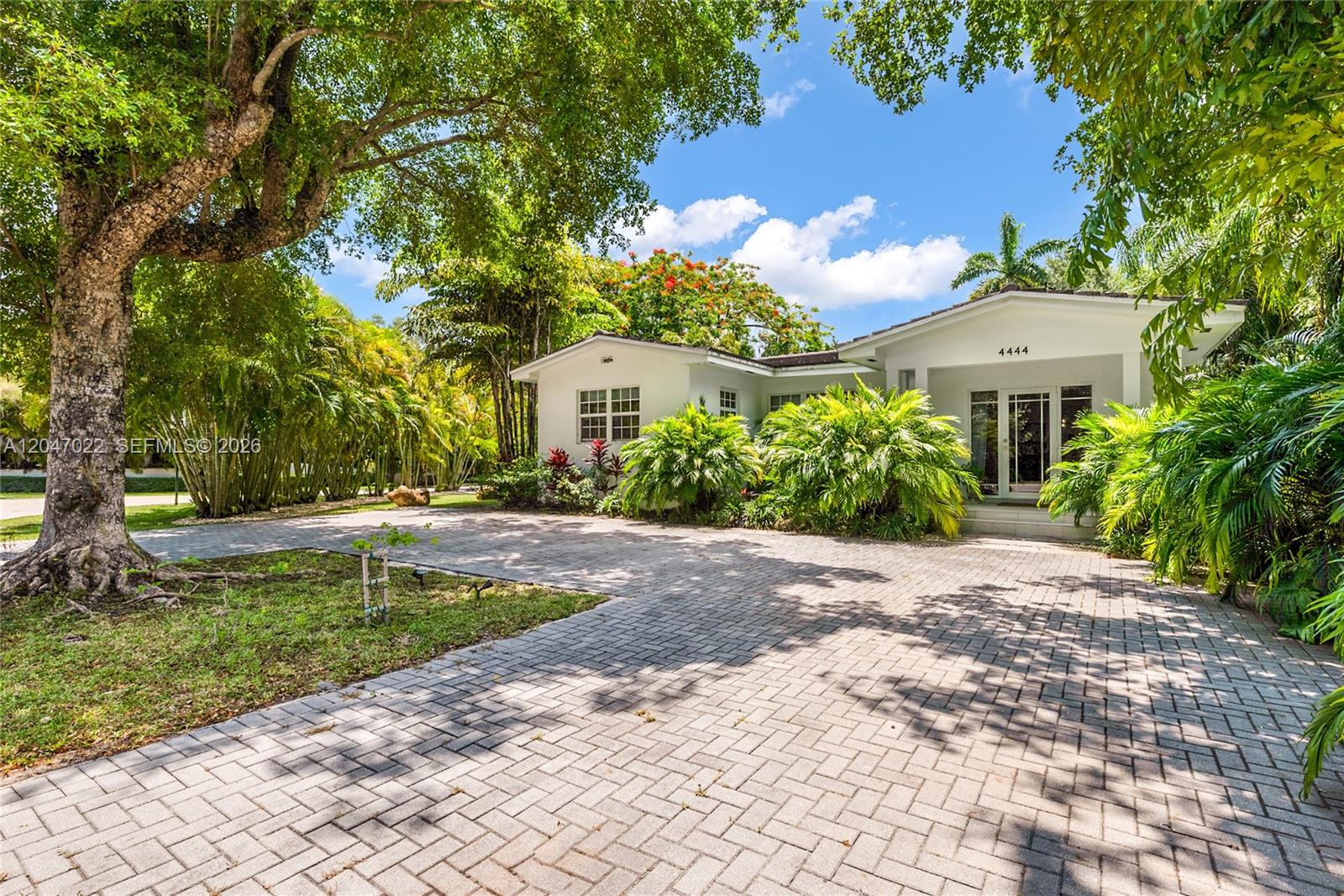 4444 Ingraham Highway, Coral Gables, FL 33133