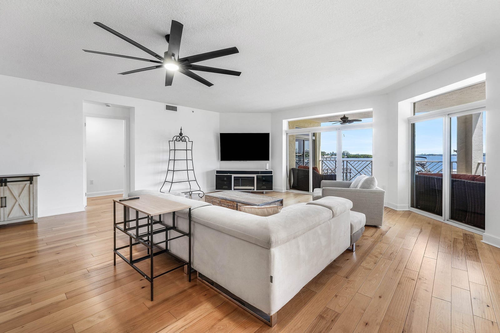 309 E Ocean Avenue 103 — photo 11
