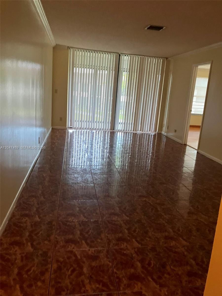 204 Lake Pointe Drive 208 — photo 6