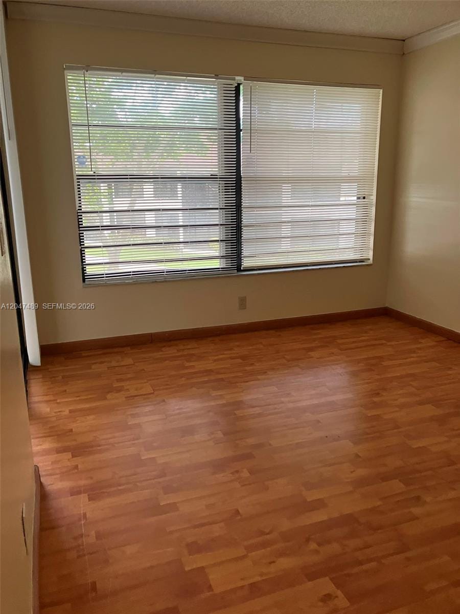 204 Lake Pointe Drive 208 — photo 9