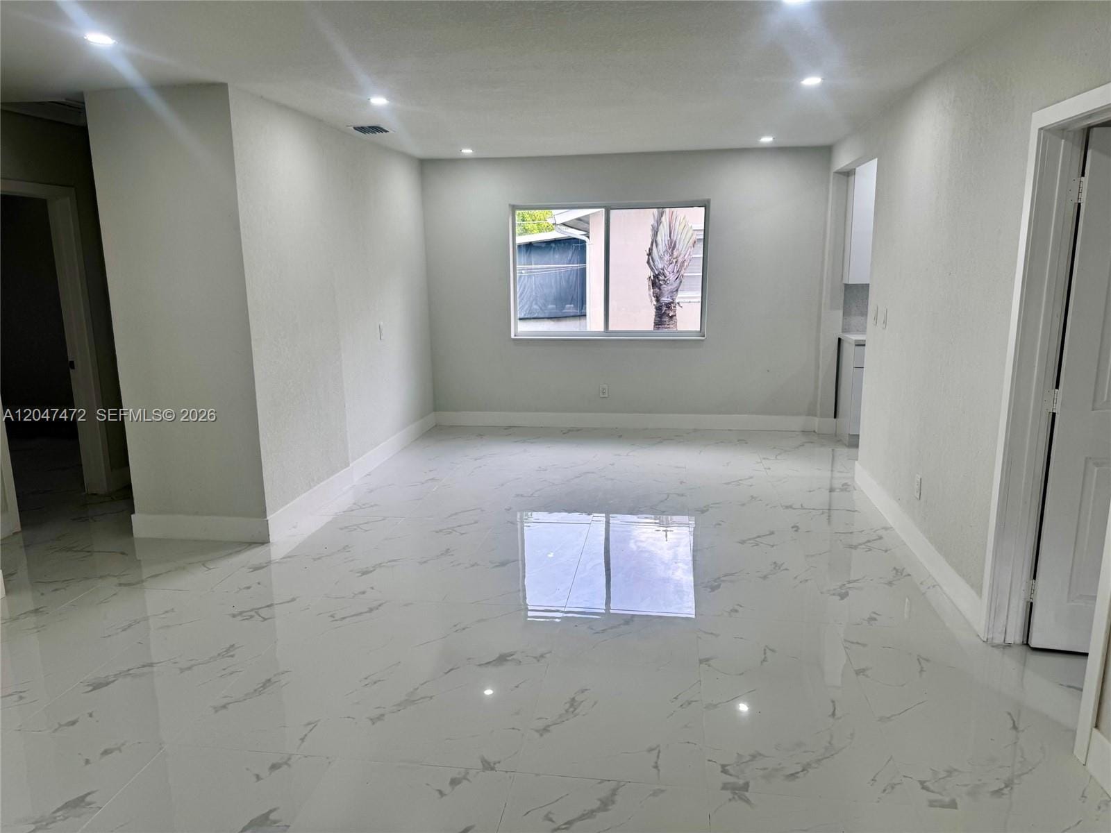 2150 N 66th Avenue — photo 12