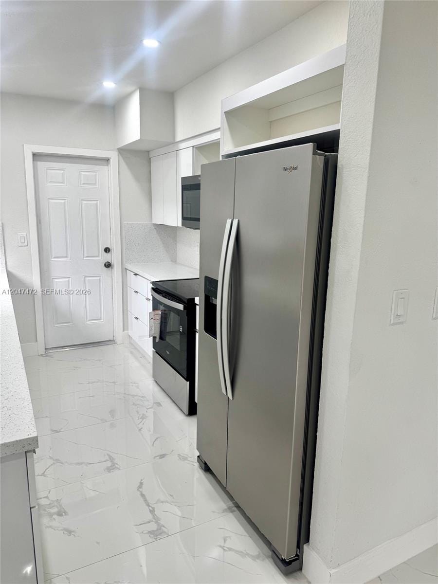 2150 N 66th Avenue — photo 5