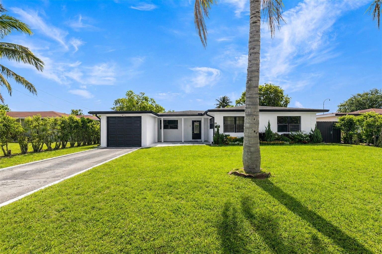 24 NW 42nd Terrace, Plantation, FL 33317, Plantation