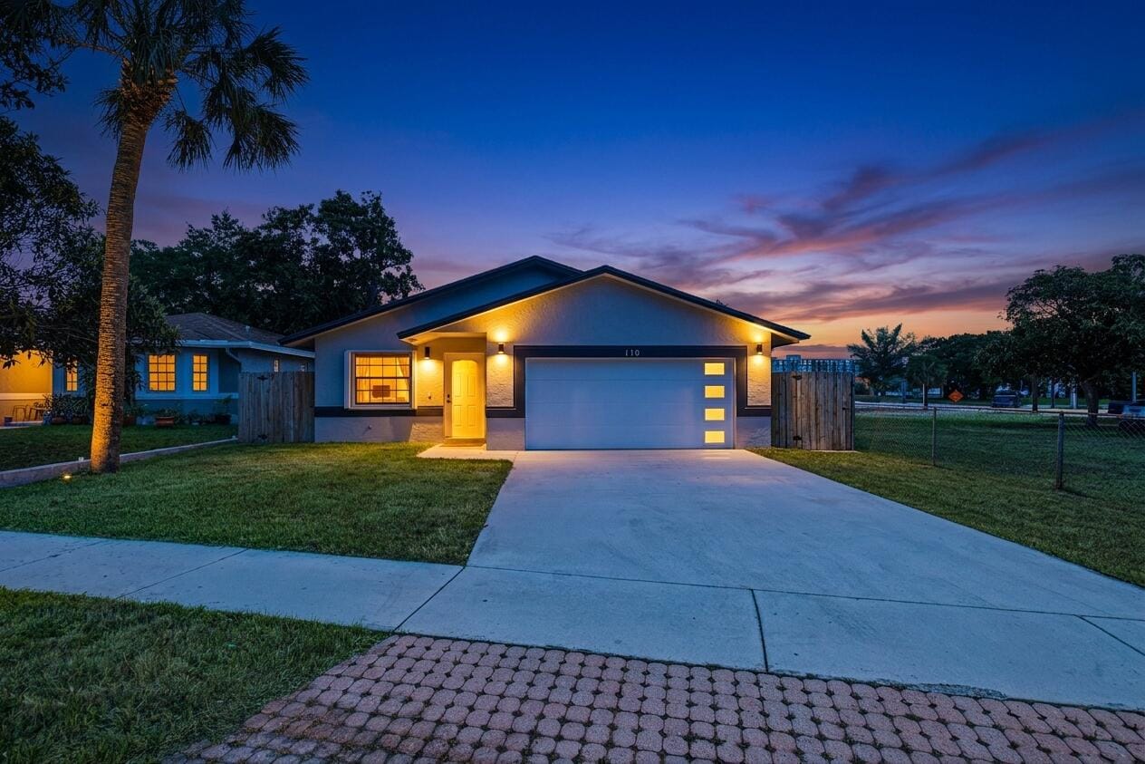 110 NW 6th Avenue, Dania Beach, FL 33004 photo 2