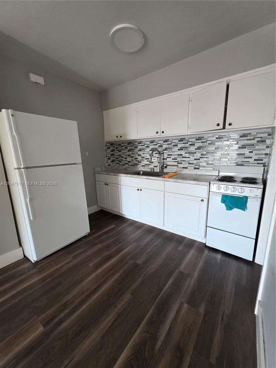 15 Esplanade Drive B, Miami Springs, FL 33166