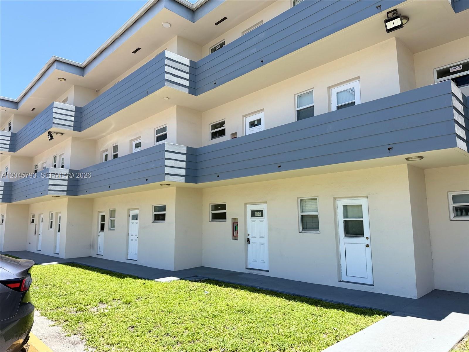 13215 NE 6th Avenue 102, North Miami, FL 33161