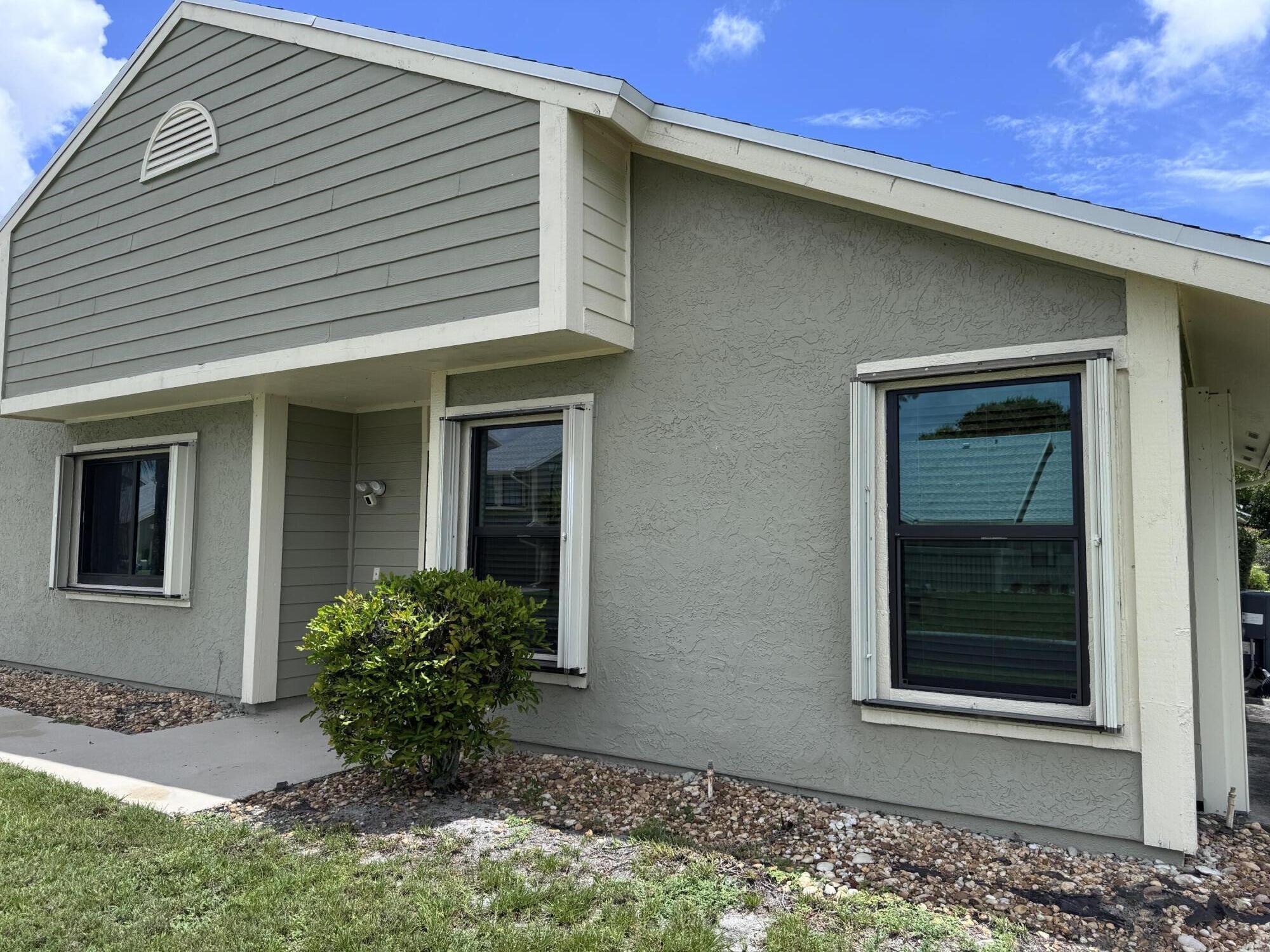 1428 SE Colchester Circle, Port St. Lucie, FL 34952